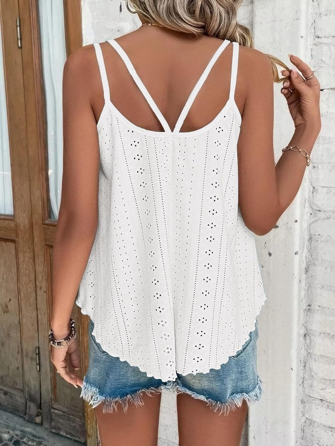 Women'S Tank Tops Eyelet Embroidery Sleeveless Spaghetti Strap Tops Scoop Neck Sexy Loose Fit Casual Summer